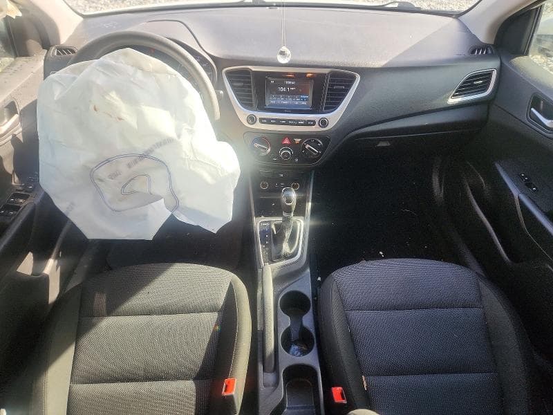 2022 HYUNDAI ACCENT SE 8