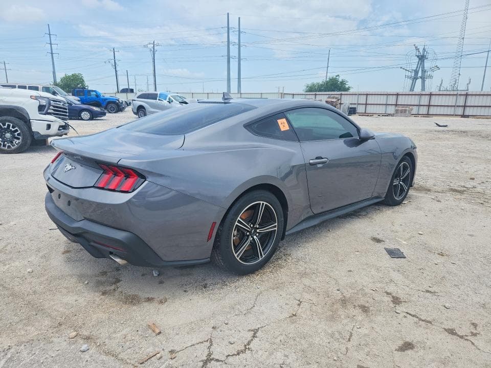 2024 FORD MUSTANG 3
