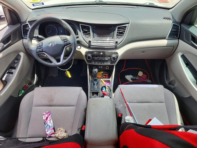 2017 HYUNDAI TUCSON SPORT 8