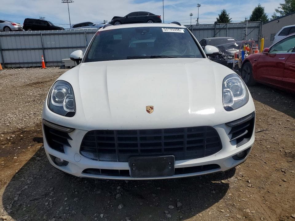 2017 PORSCHE MACAN 5