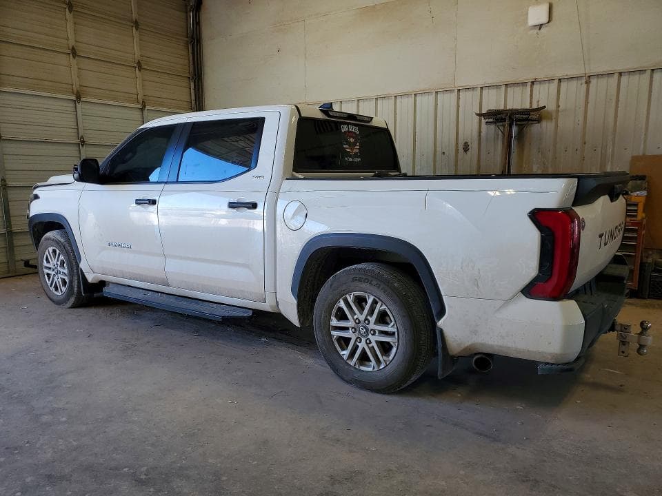 2025 TOYOTA TUNDRA SR5 2