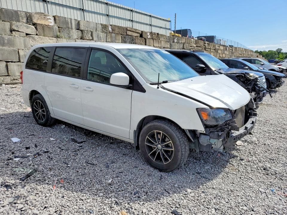 2019 DODGE GRAND CARAVAN SE 4