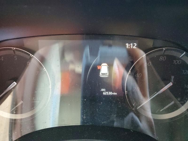 2020 TOYOTA HIGHLANDER XLE 9