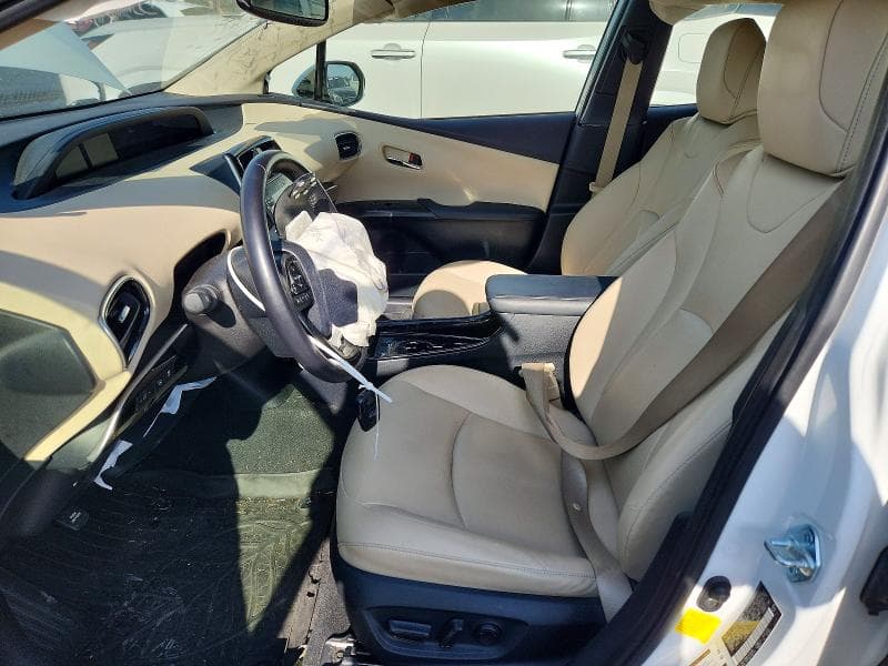 2022 TOYOTA PRIUS XLE 7