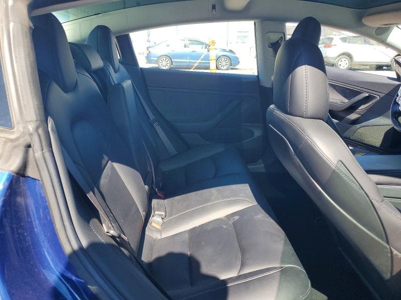 2018 TESLA MODEL 3 11