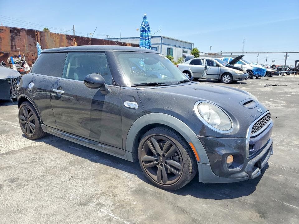 2018 MINI COOPER S 4