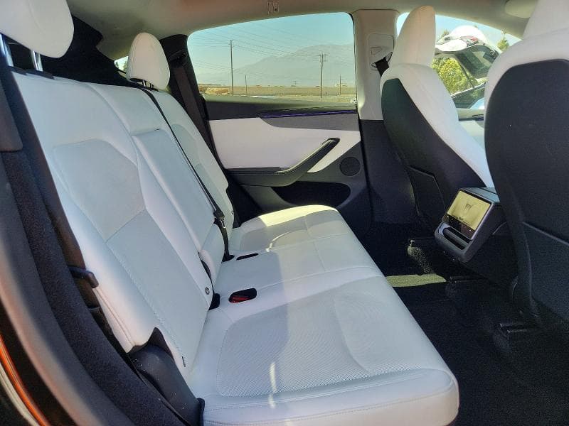 2026 TESLA MODEL Y 11