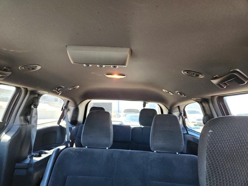 2019 DODGE GRAND CARAVAN SE 10