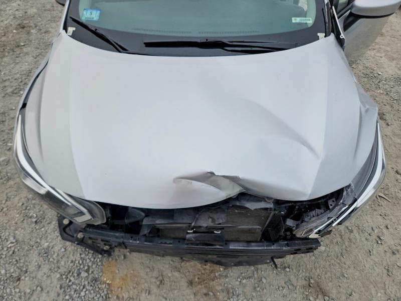 2023 NISSAN VERSA SV 11