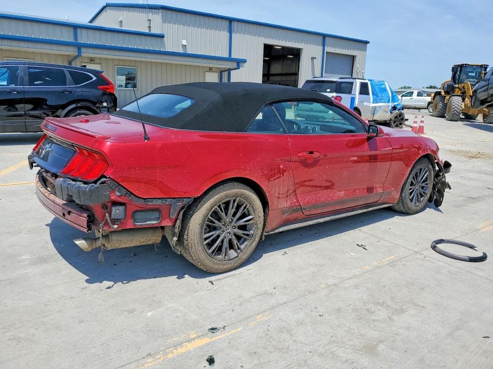 2020 FORD MUSTANG 3