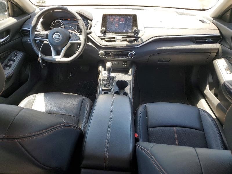 2021 NISSAN ALTIMA SR 8