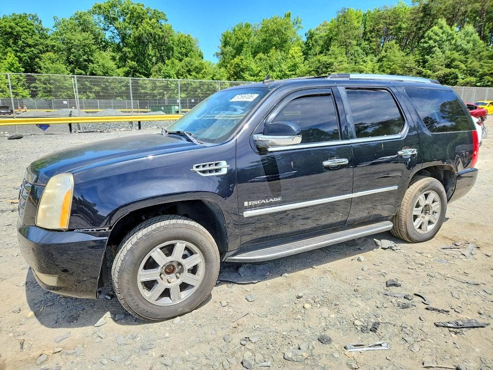 2007 CADILLAC ESCALADE LUXURY - 1