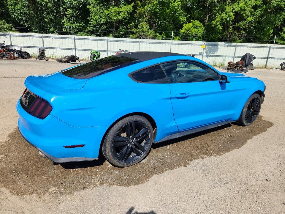 2017 FORD MUSTANG 3