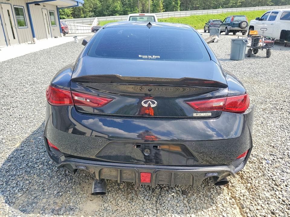 2017 INFINITI Q60 3.0T PREMIUM 6