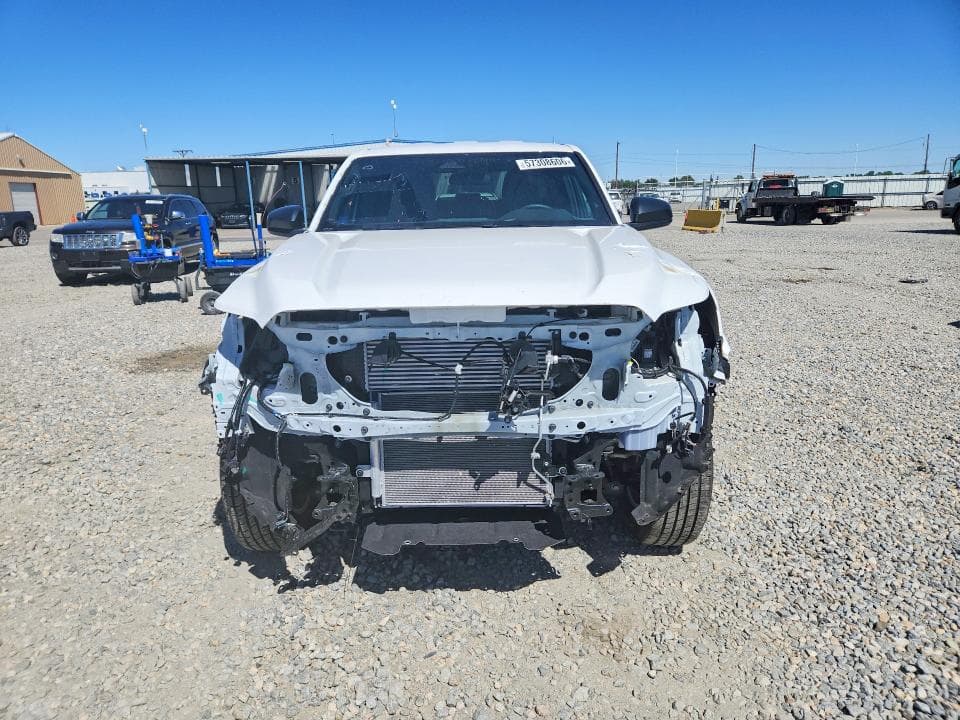 2025 TOYOTA TACOMA SR 5