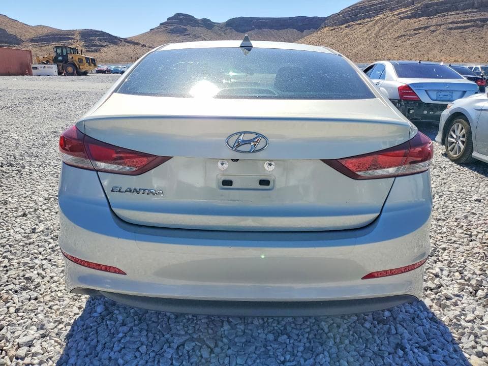 2017 HYUNDAI ELANTRA SE 6