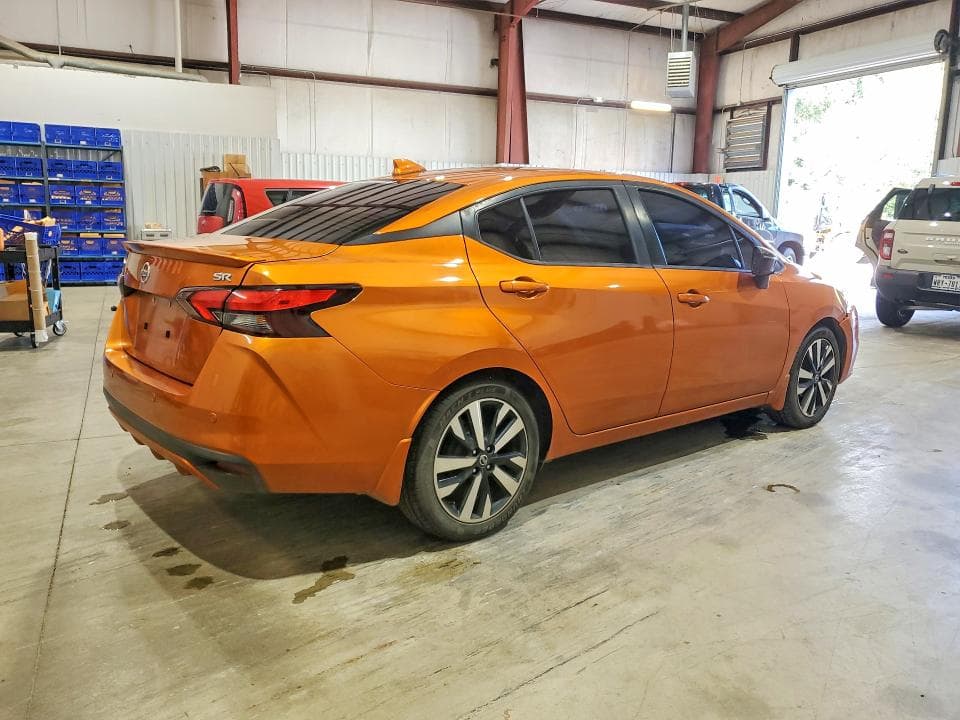 2022 NISSAN VERSA SR 3
