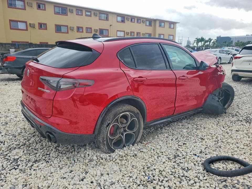 2025 ALFA ROMEO STELVIO BASE/SPRINT/INTENSA 3