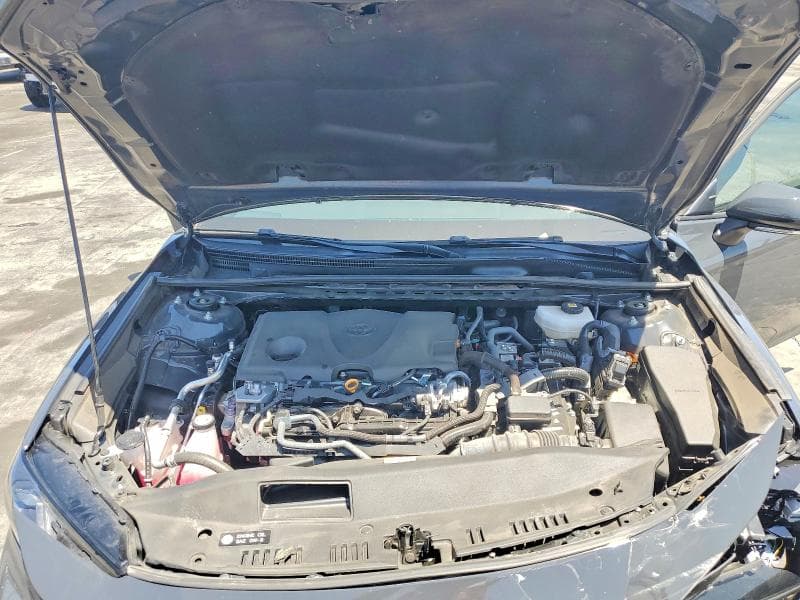 2025 TOYOTA CAMRY SE 11