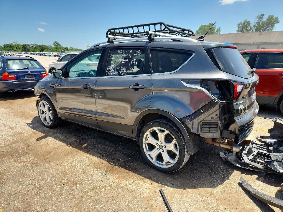 2019 FORD ESCAPE TITANIUM 2