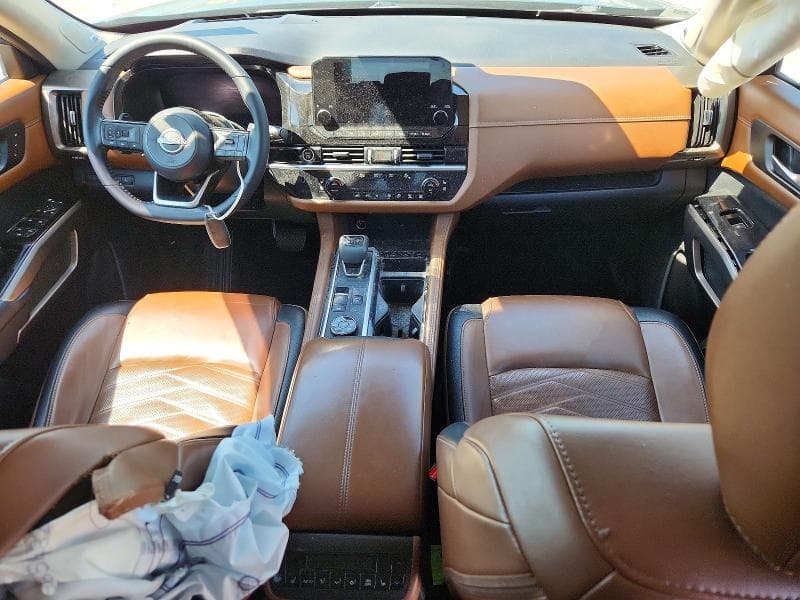 2023 NISSAN PATHFINDER PLATINUM 8