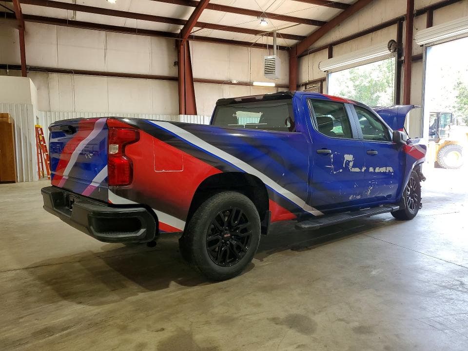 2023 CHEVROLET SILVERADO K1500 3