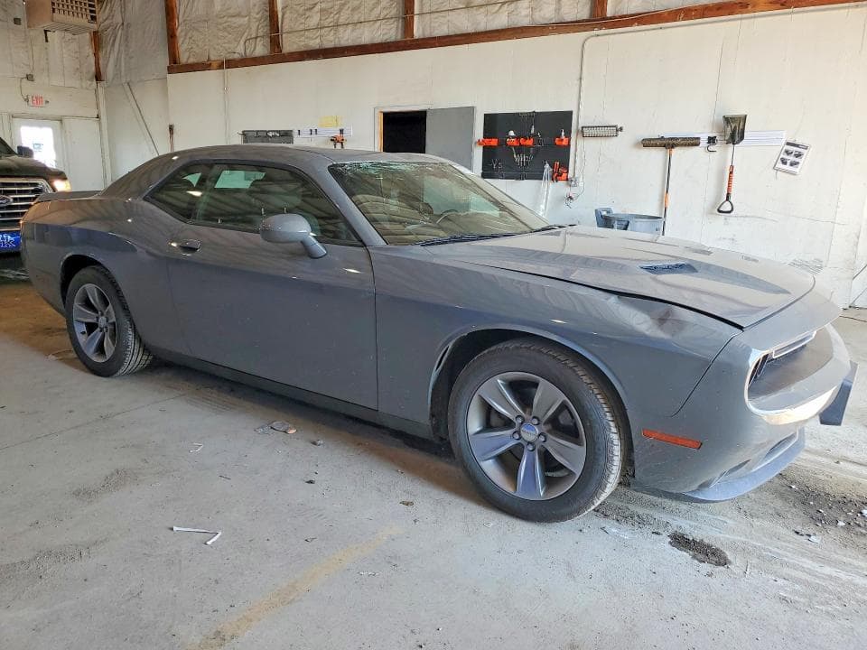 2019 DODGE CHALLENGER SXT 4