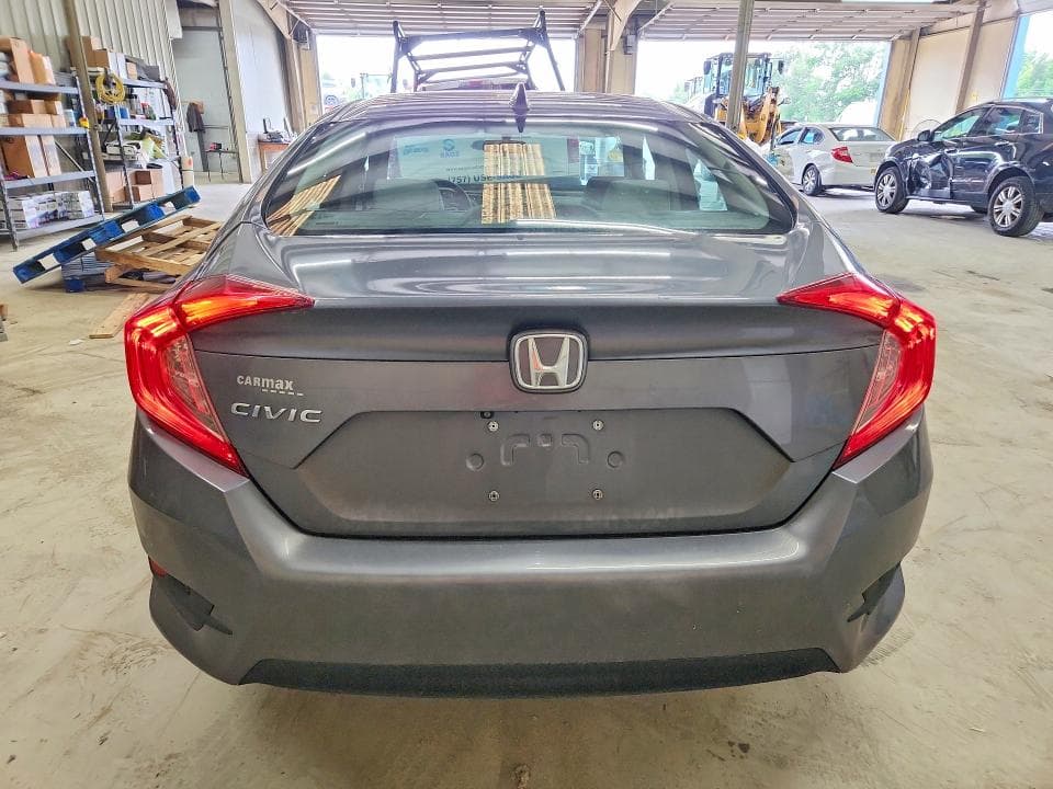 2018 HONDA CIVIC EX 6