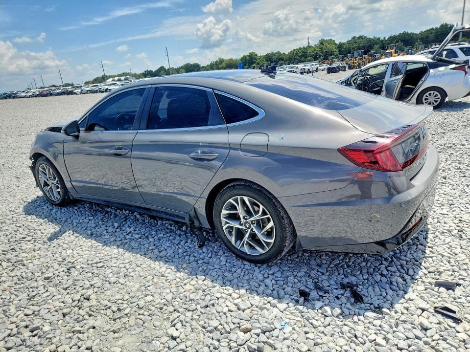 2022 HYUNDAI SONATA SEL 2