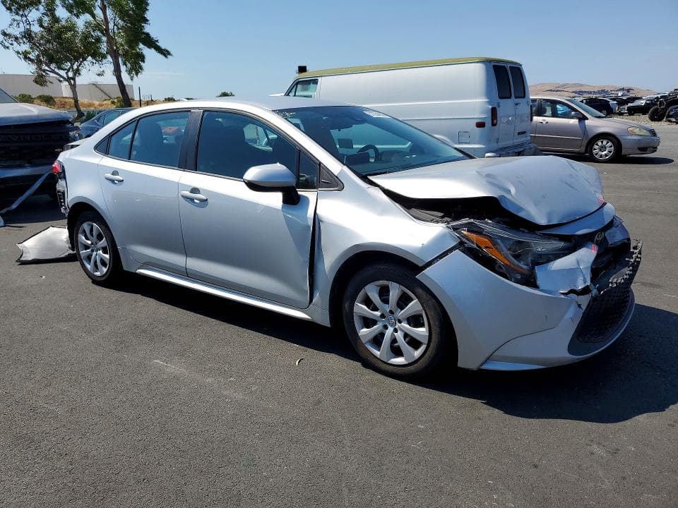 2021 TOYOTA COROLLA LE 4