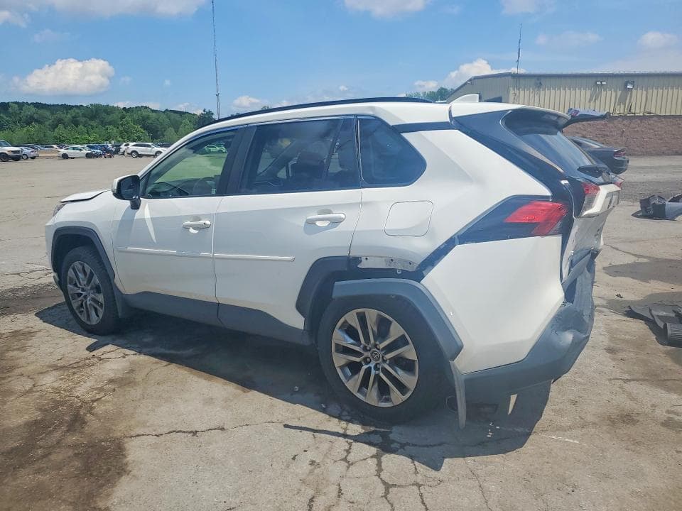 2019 TOYOTA RAV4 XLE PREMIUM 2