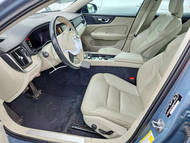 2024 VOLVO S60 PLUS 7