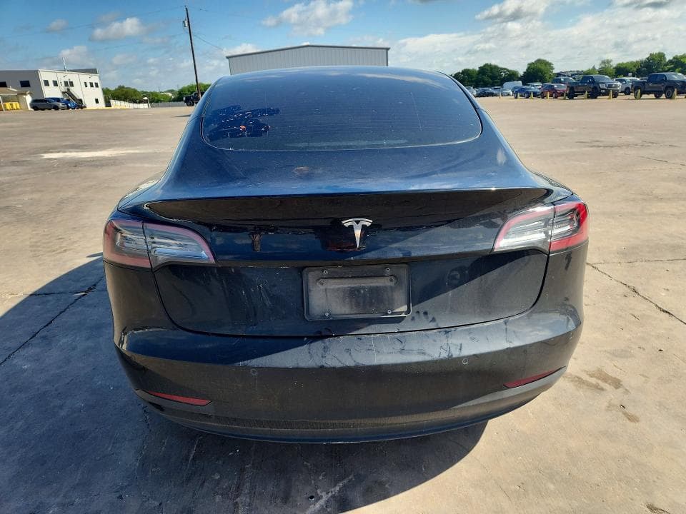2022 TESLA MODEL 3 6