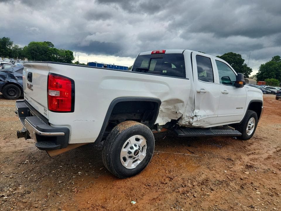 2019 GMC SIERRA K2500 SLE 3