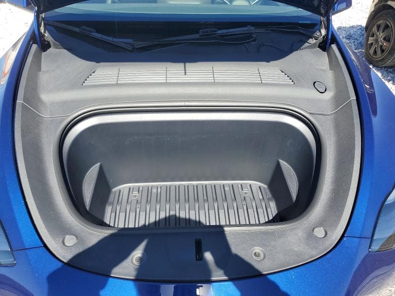 2024 TESLA MODEL Y 11