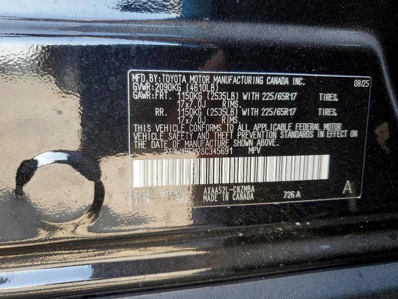 2025 TOYOTA RAV4 XLE 13