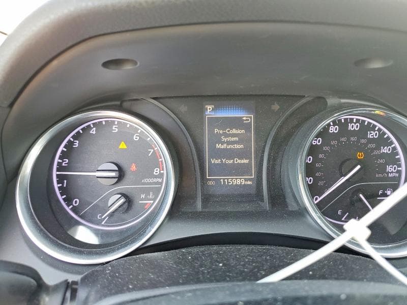 2019 TOYOTA CAMRY LE 9