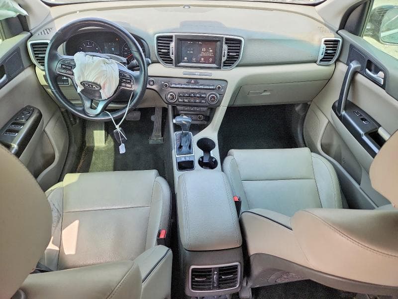 2017 KIA SPORTAGE EX 8