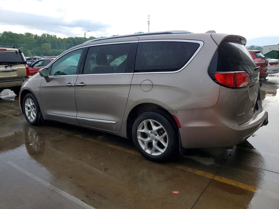 2017 CHRYSLER PACIFICA 2