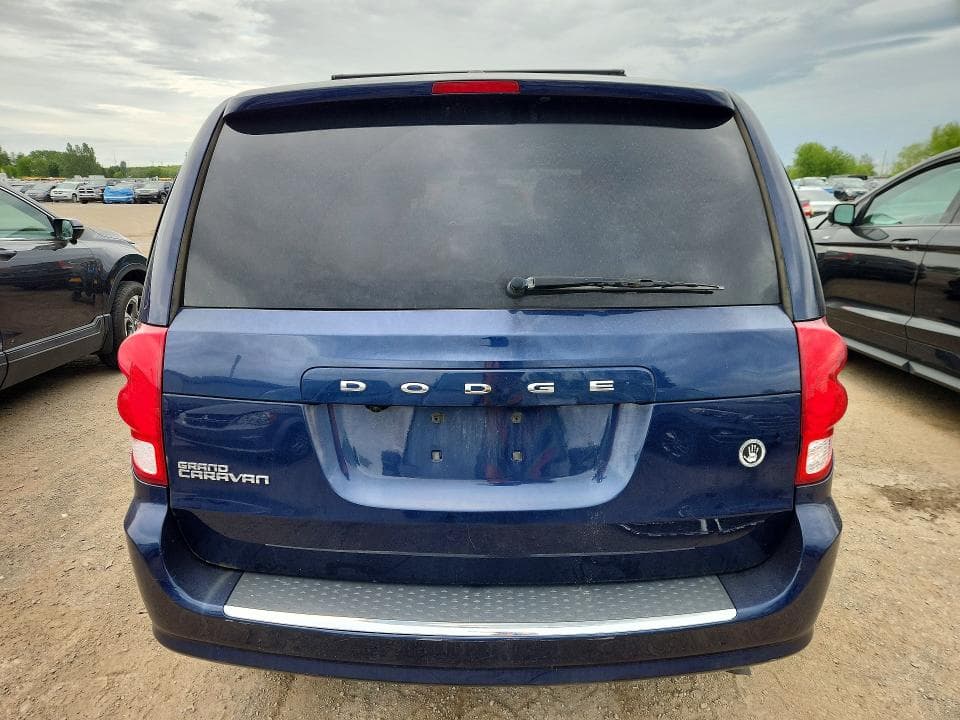 2017 DODGE GRAND CARAVAN SE 6