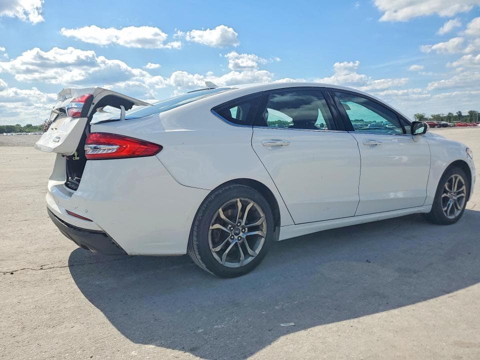 2020 FORD FUSION SEL 3