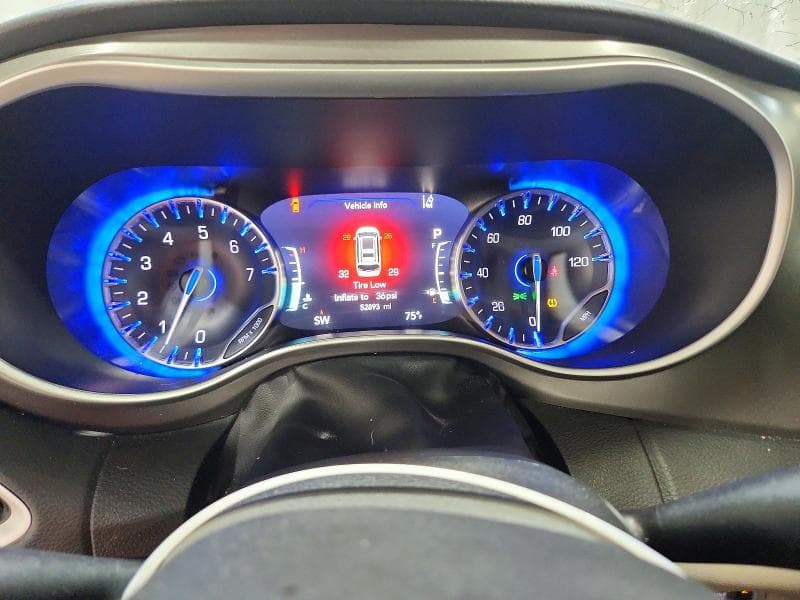2024 CHRYSLER PACIFICA TOURING L 9