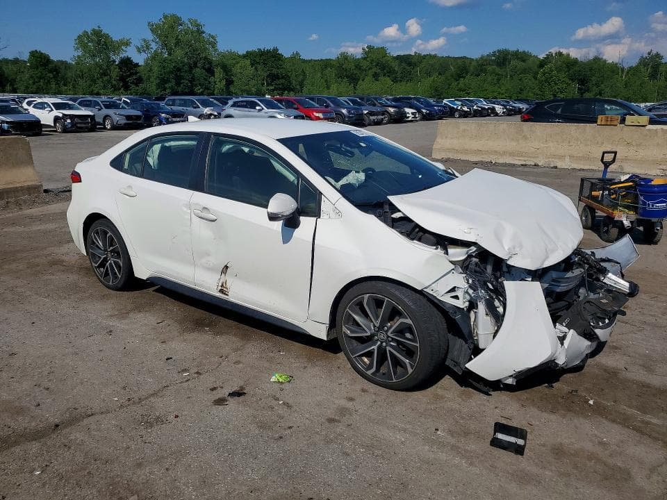 2020 TOYOTA COROLLA SE 4