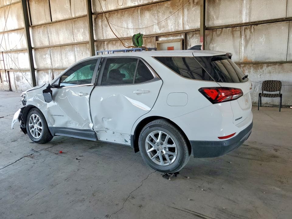 2023 CHEVROLET EQUINOX LT 2