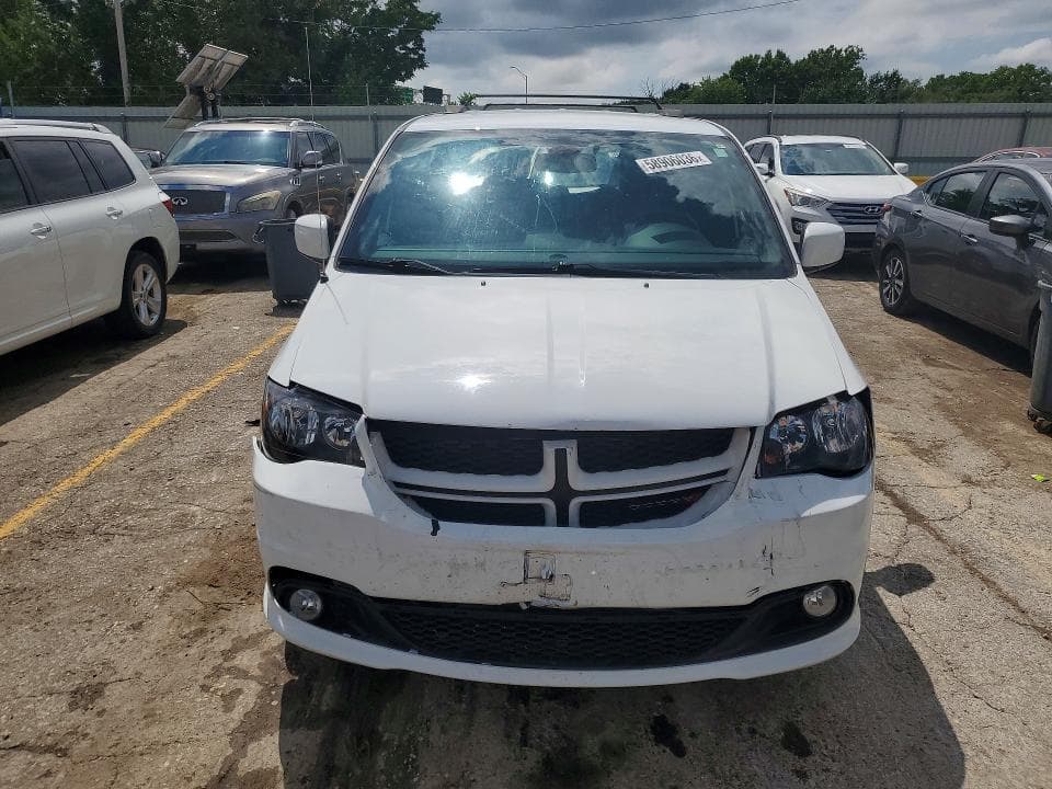2019 DODGE GRAND CARAVAN GT 5