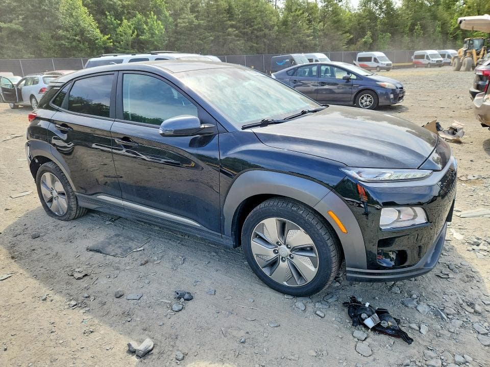 2021 HYUNDAI KONA SEL 4