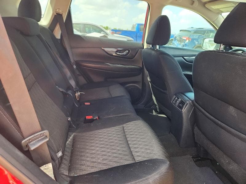 2017 NISSAN ROGUE SV 11