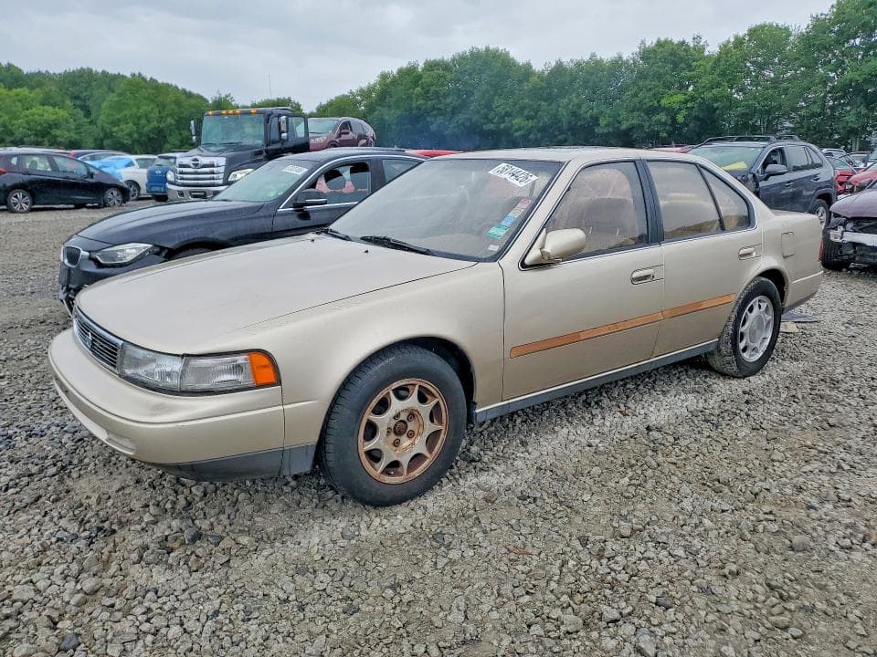 1992 NISSAN MAXIMA GXE