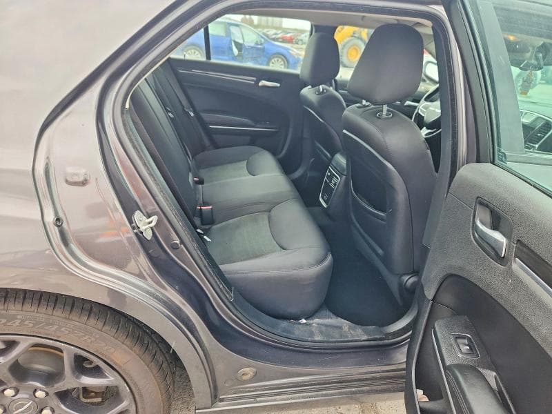2019 CHRYSLER 300 TOURING 10