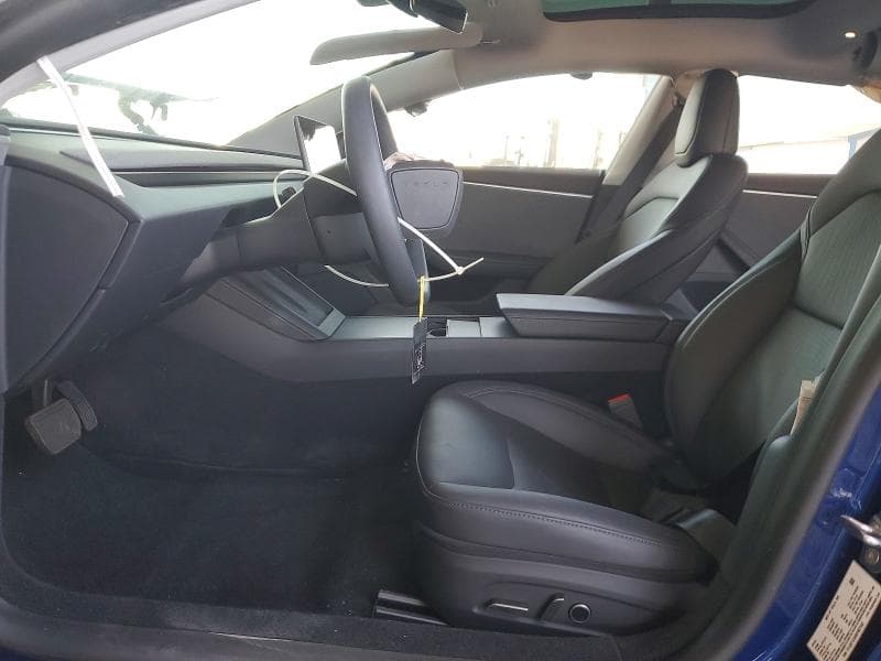 2025 TESLA MODEL 3 7